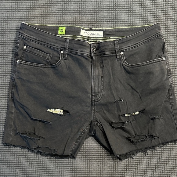 LIMITED TIME $5 ITEM!! PROJEK RAW Men's Distressed Black Jean Shorts - Picture 1 of 1